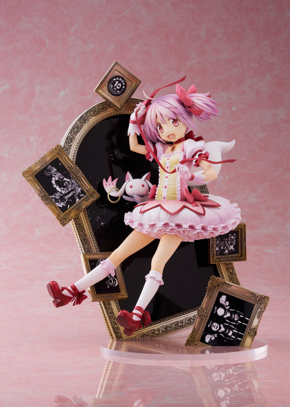 Madoka Kaname 10th Anniversary ver. 1/7 scale figure